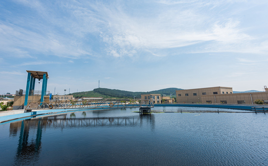 （圖：水處理有機(jī)硅消泡劑運(yùn)用）