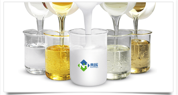 (圖:南輝水性膠水消泡劑樣品)